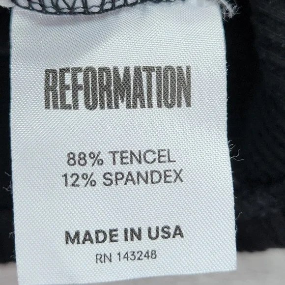Reformation Crop Tank Top Womens Medium Black Ribbed Knit Fitted Made In‎ USA - Picture 5 of 8